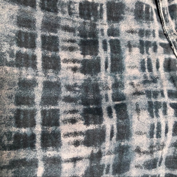 🩵🩵Cabi -Plaid, Skinny Jeans 🩵🩵Size 0 - Picture 6 of 7